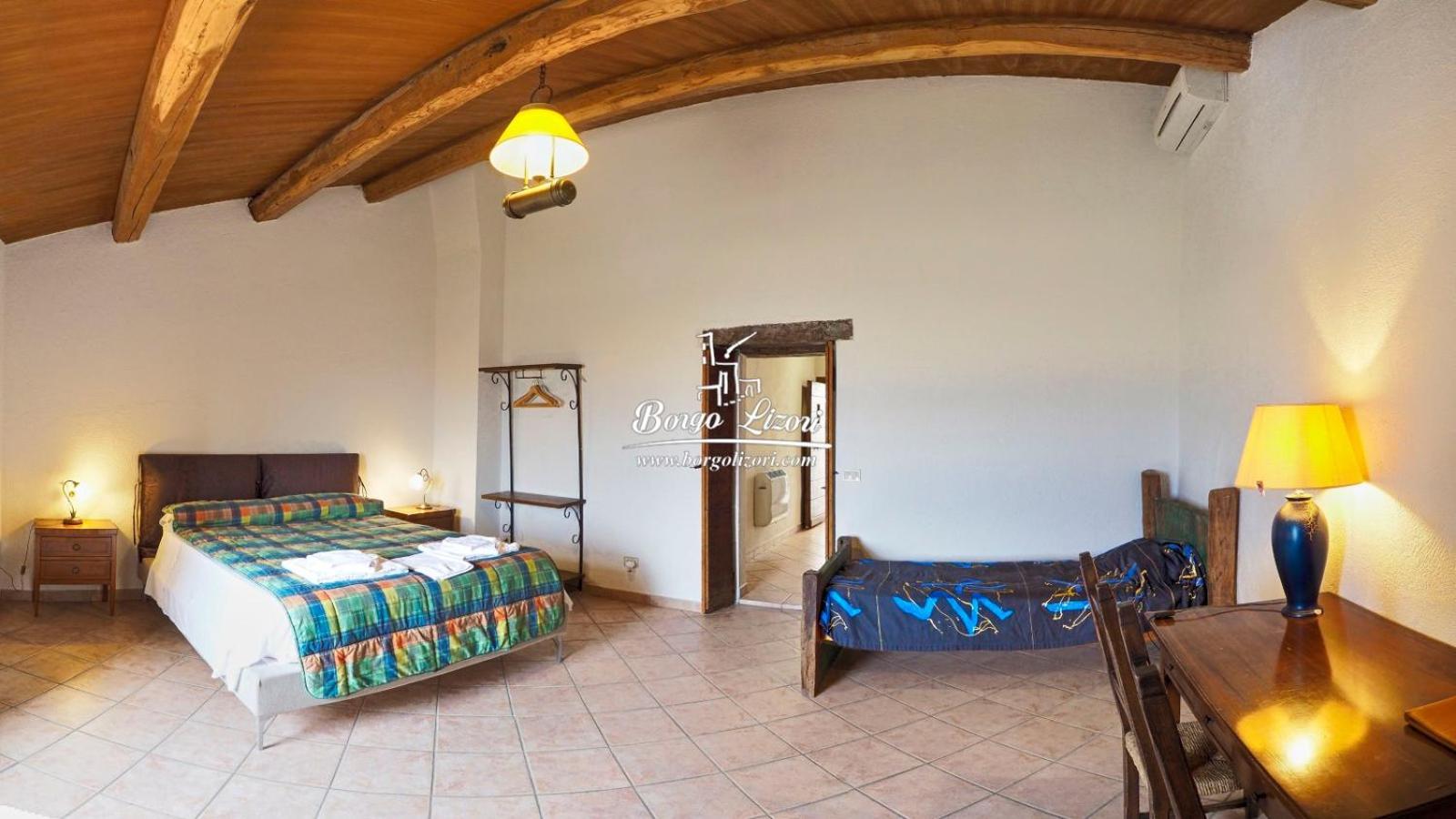 Relais Borgo Lizori Country House Campello sul Clitunno Exterior photo